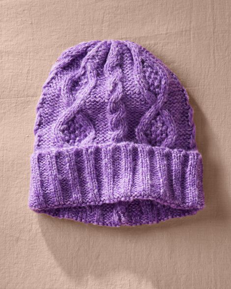 

Adult Cable Knit Cap