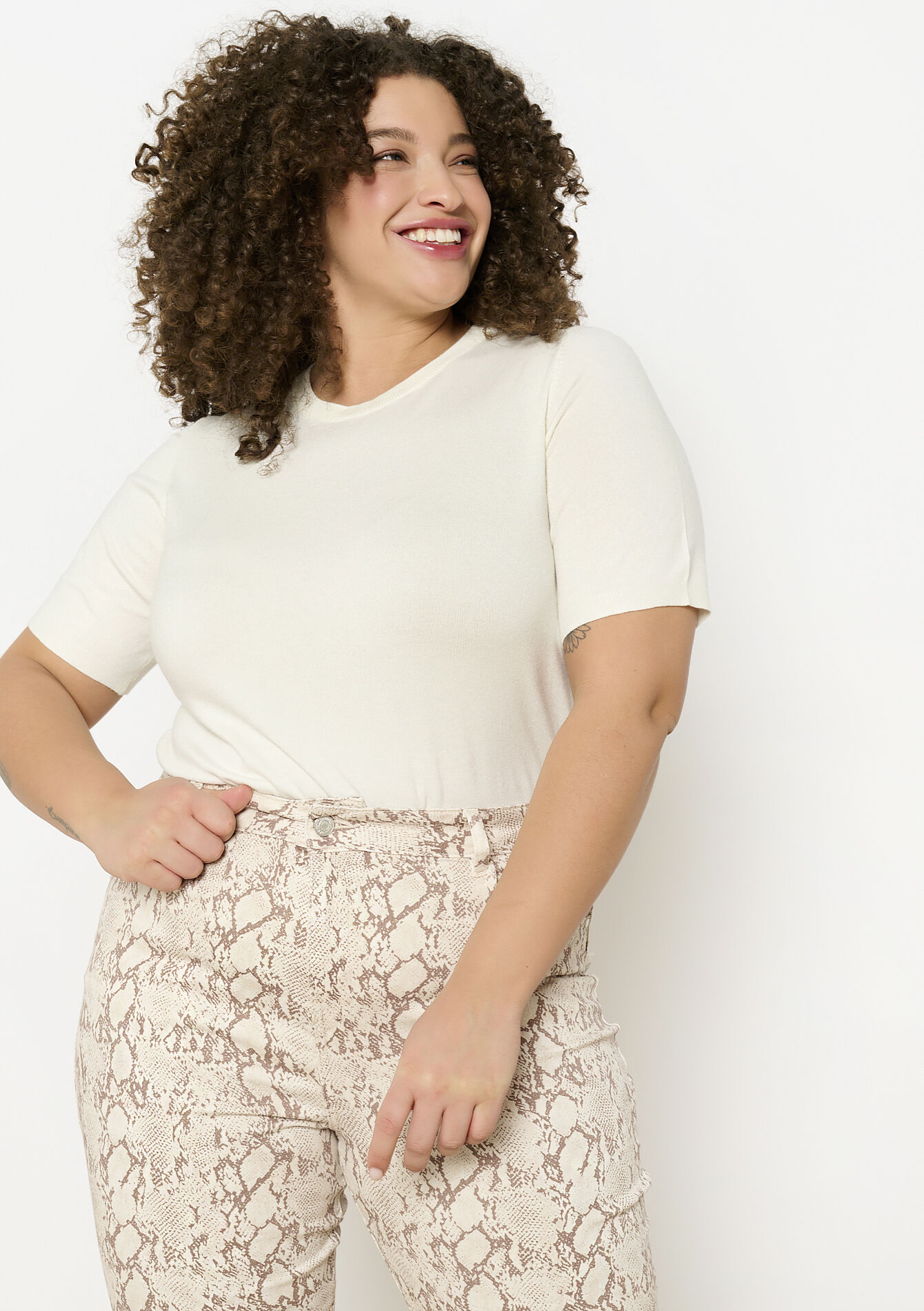 Short sleeve sweater, undefined - OFFWHITE - undefined