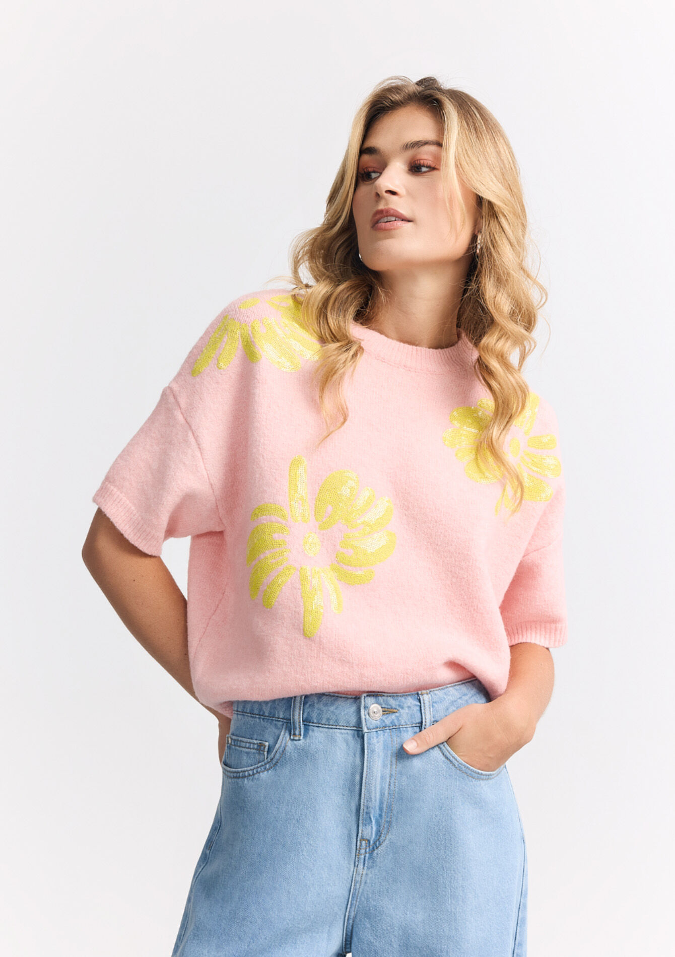 Pull brodé fleuri, Pull brodé fleuri, , back