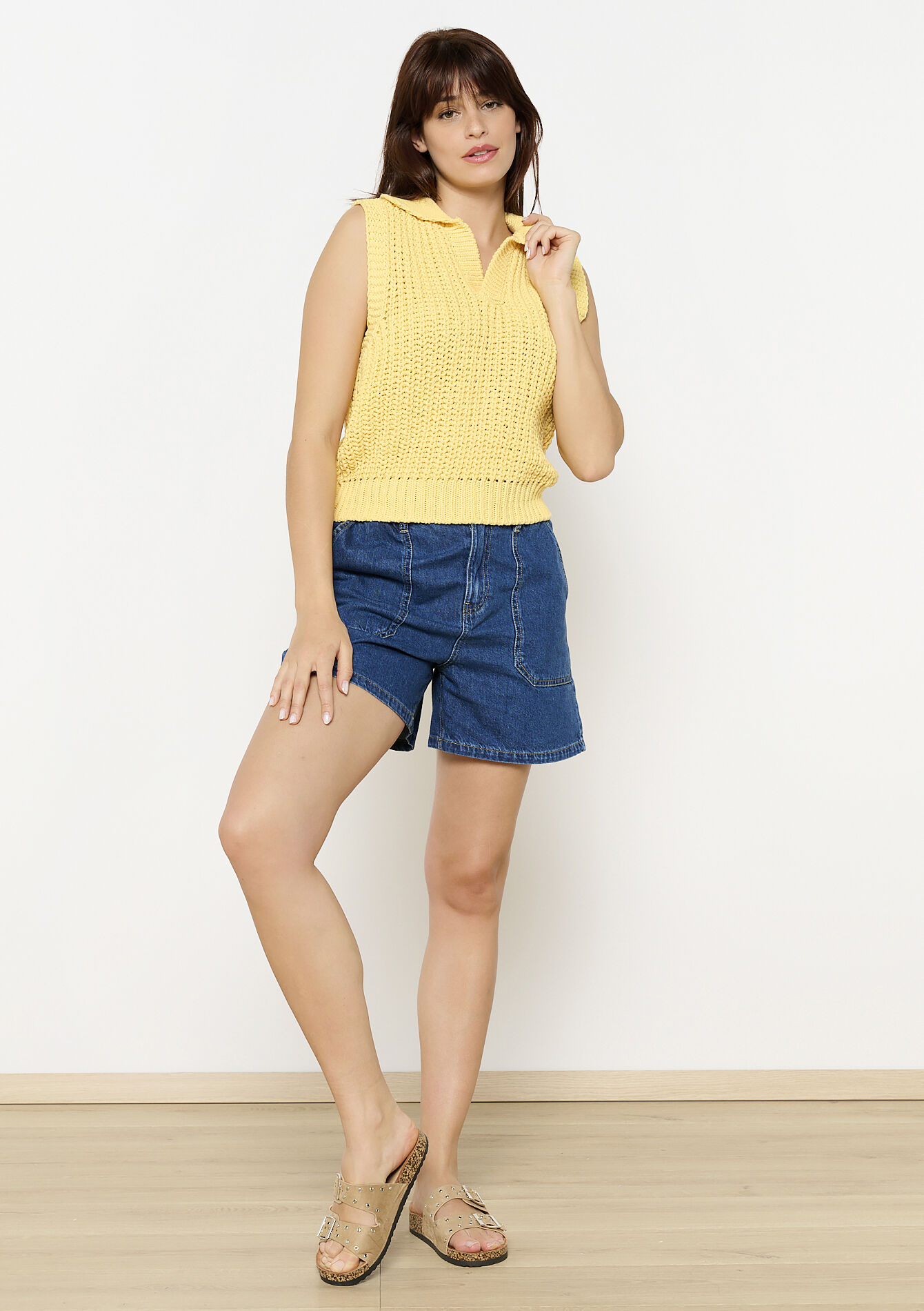 Mouwloze gebreide top met polokraag, Mouwloze gebreide top met polokraag - YELLOW SUN - 04006959_5007