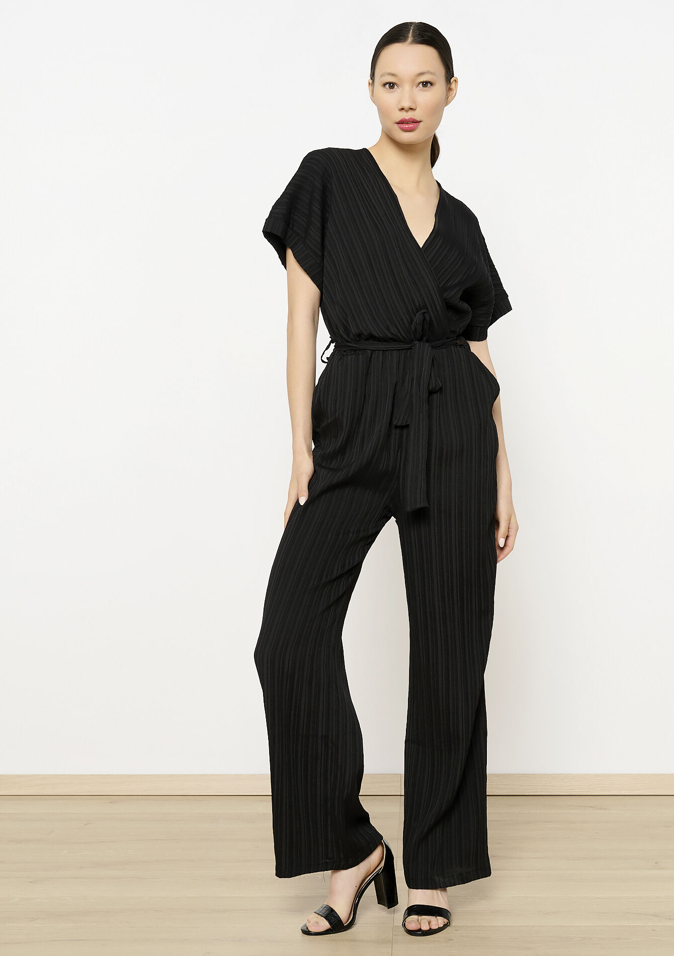Combinaison avec haut cache-coeur, undefined - BLACK - undefined