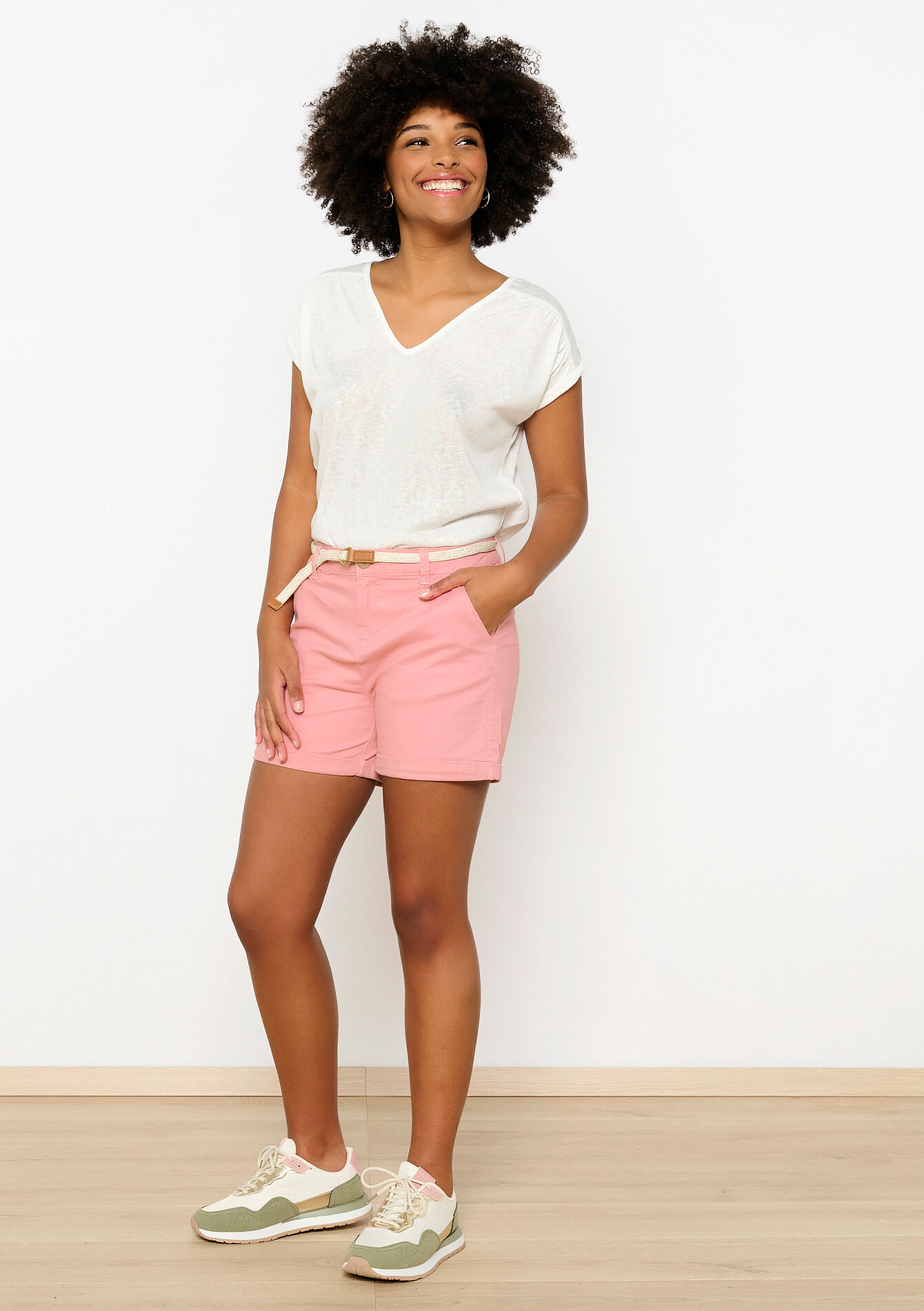 Chino shorts with belt, undefined - COSMETIC PINK - undefined