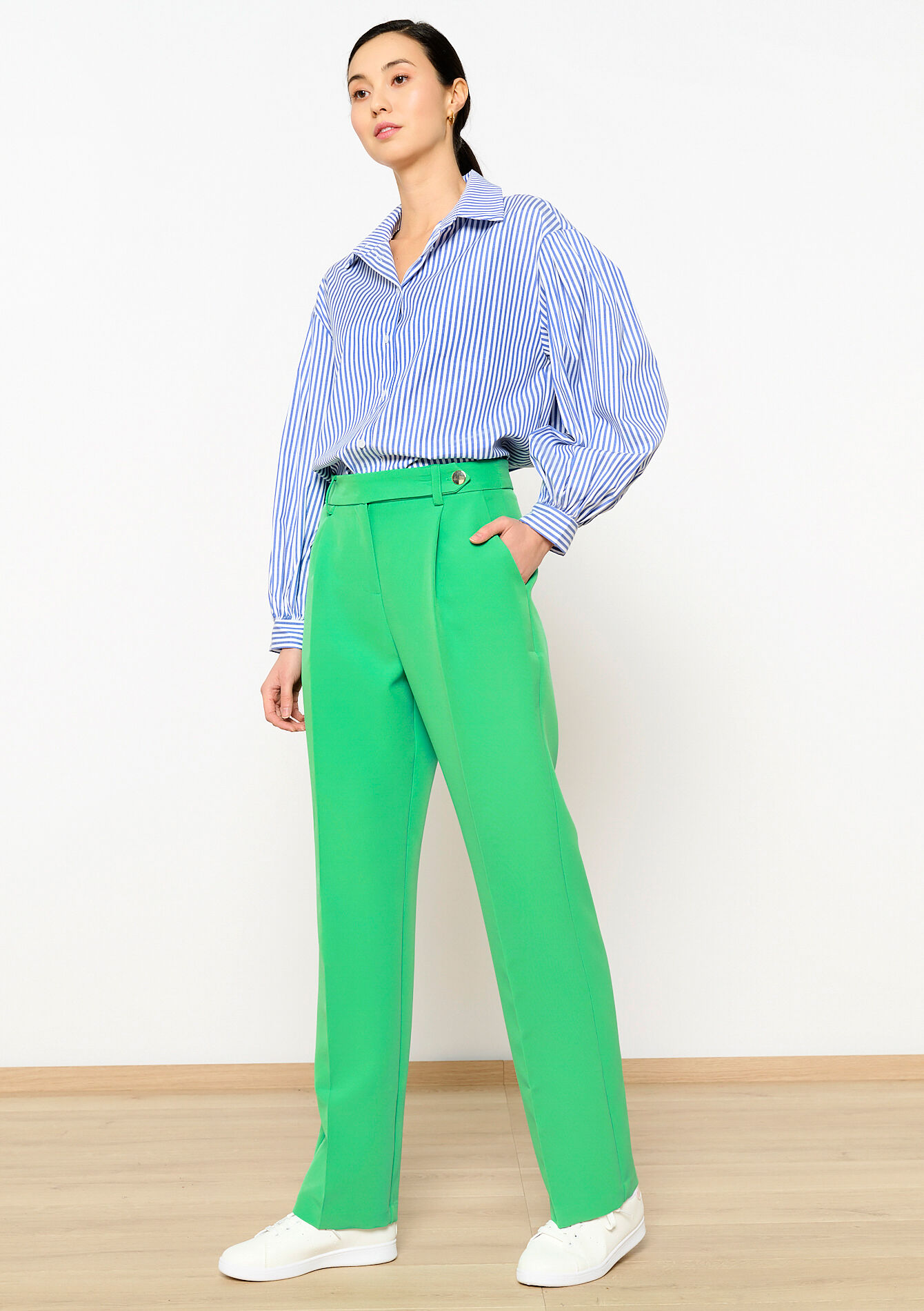 Geklede broek, Geklede broek, , back