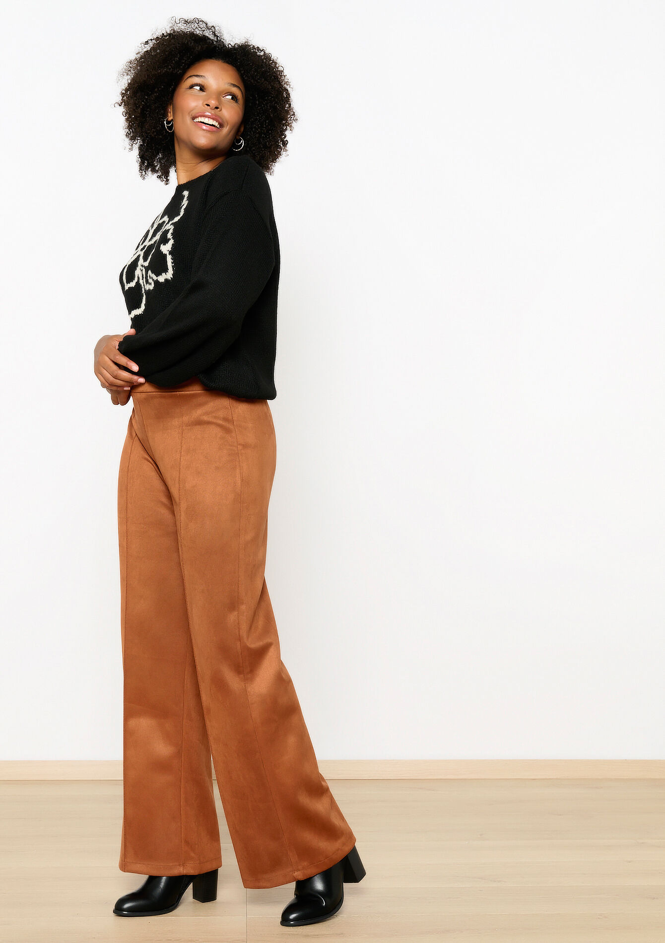 Suede pants, undefined - CARAMEL - undefined