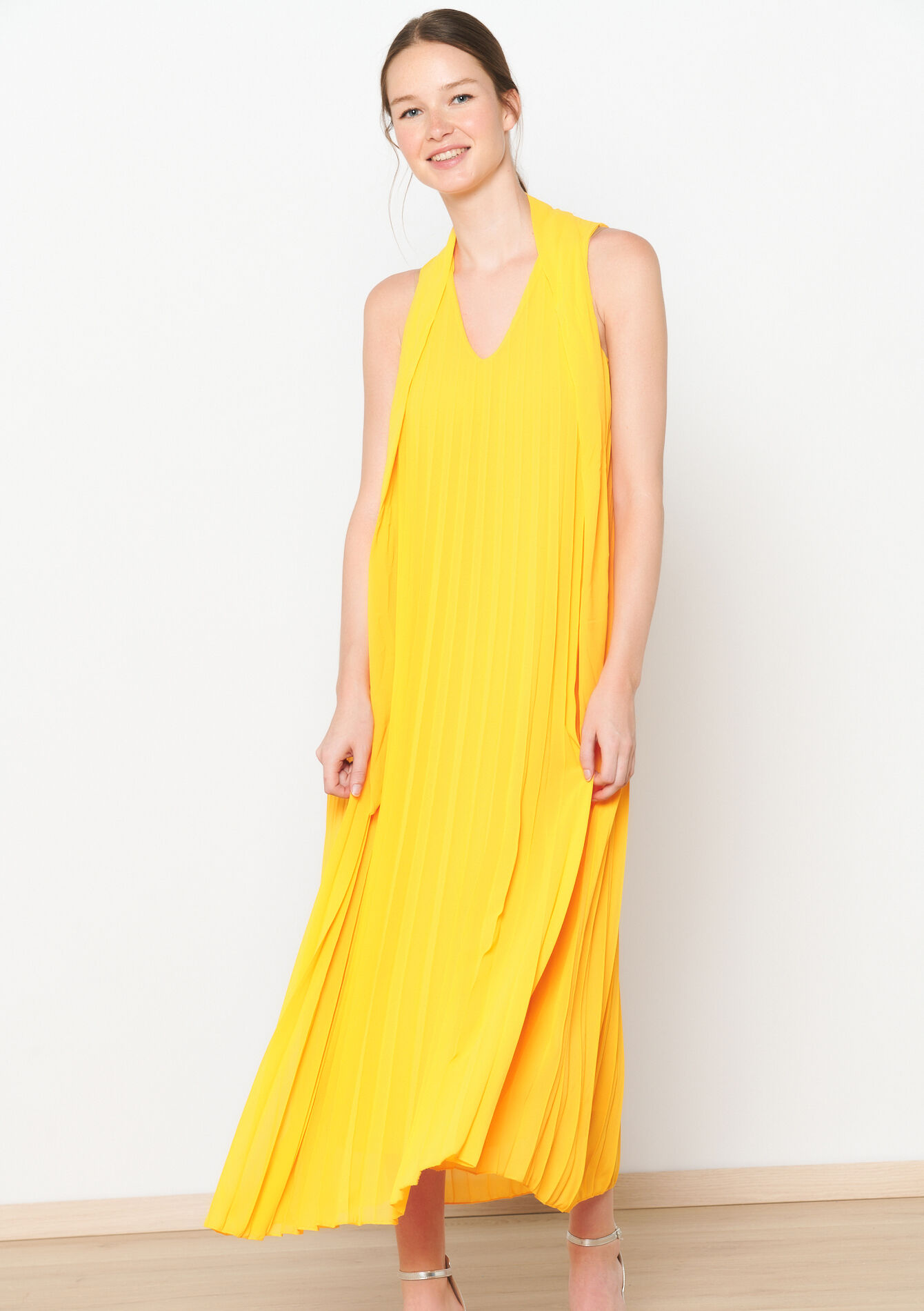 Maxi dress with pleated detail, undefined - YELLOW SUN - undefined