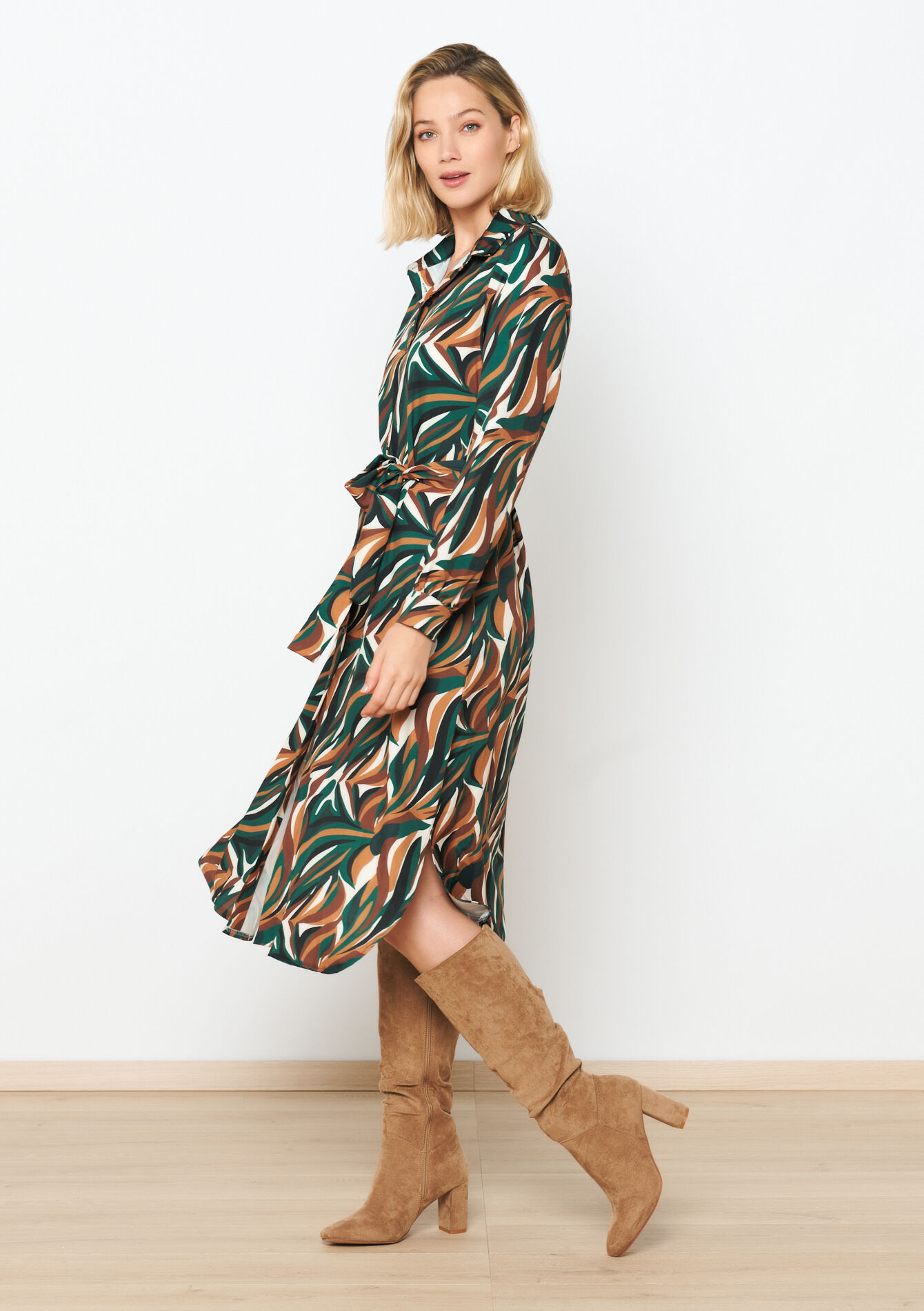 Robe-chemise à imprimé feuilles, undefined - CAMEL CINNAMON - undefined