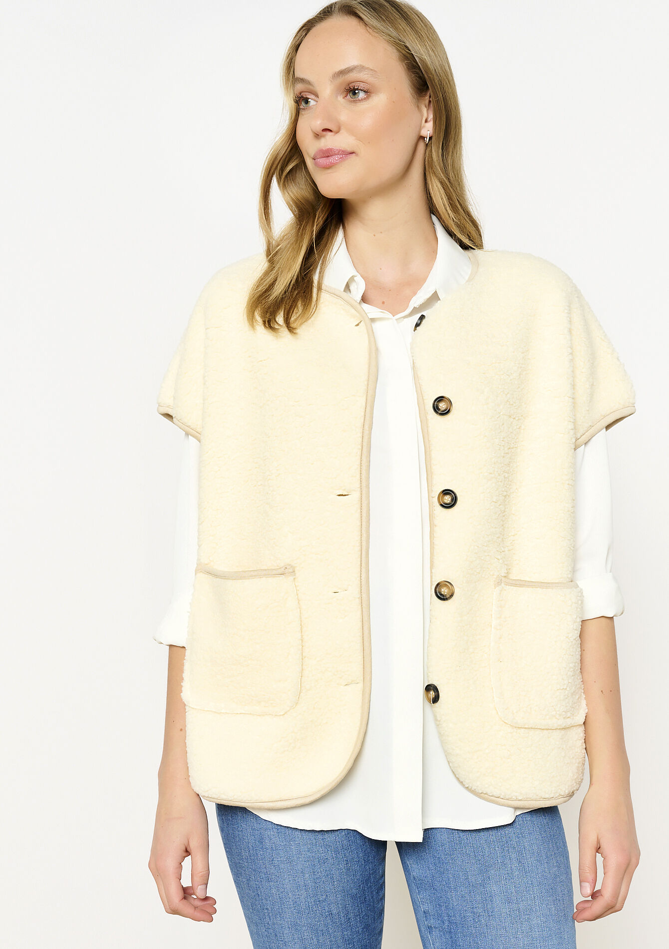 Gilet sans manches en teddy doux, undefined - VANILLA WHITE - undefined