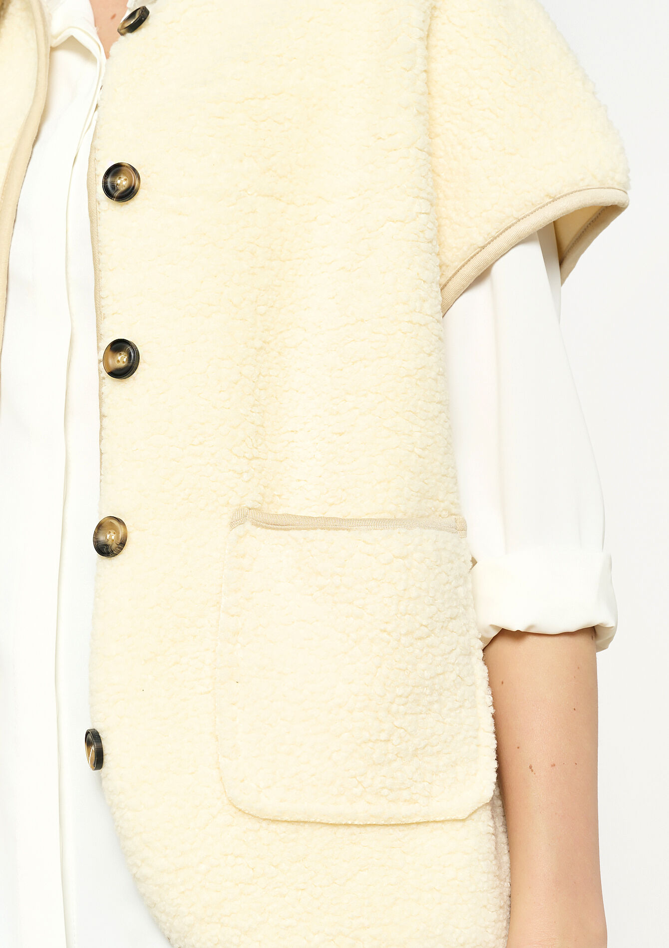 Gilet sans manches en teddy doux, undefined - VANILLA WHITE - undefined