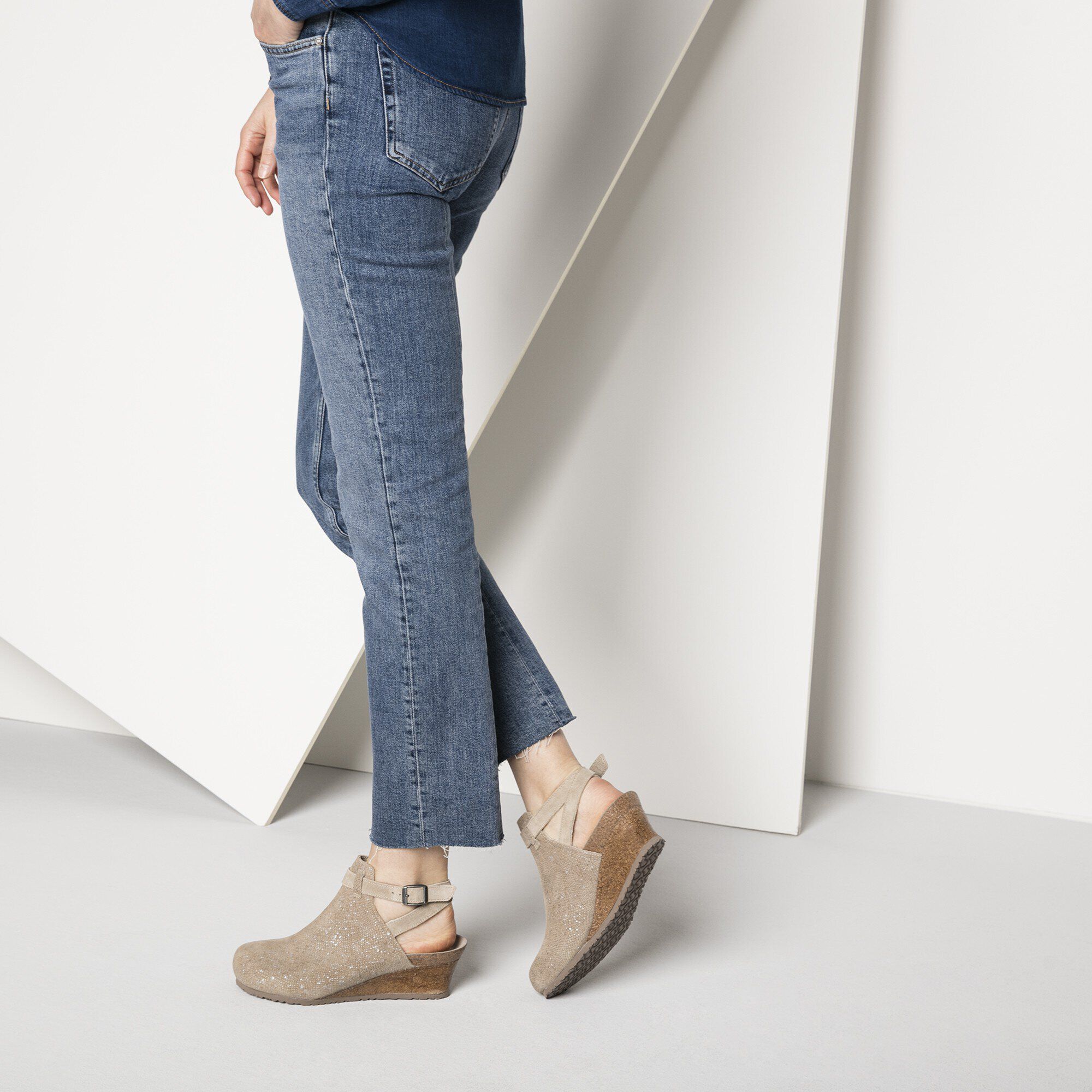 Birkenstock esra cheap wedge clog