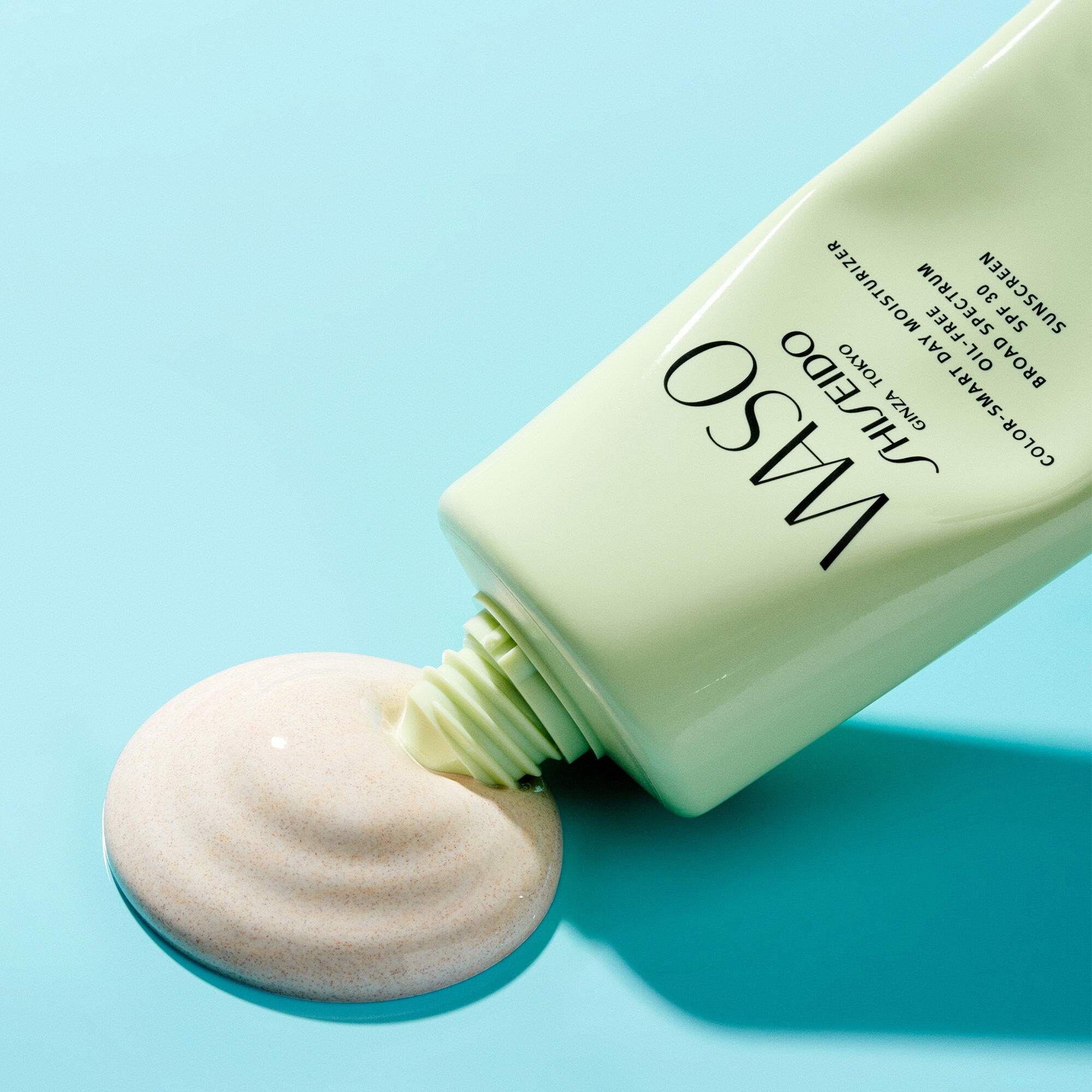 Shiseido color shop smart day moisturizer