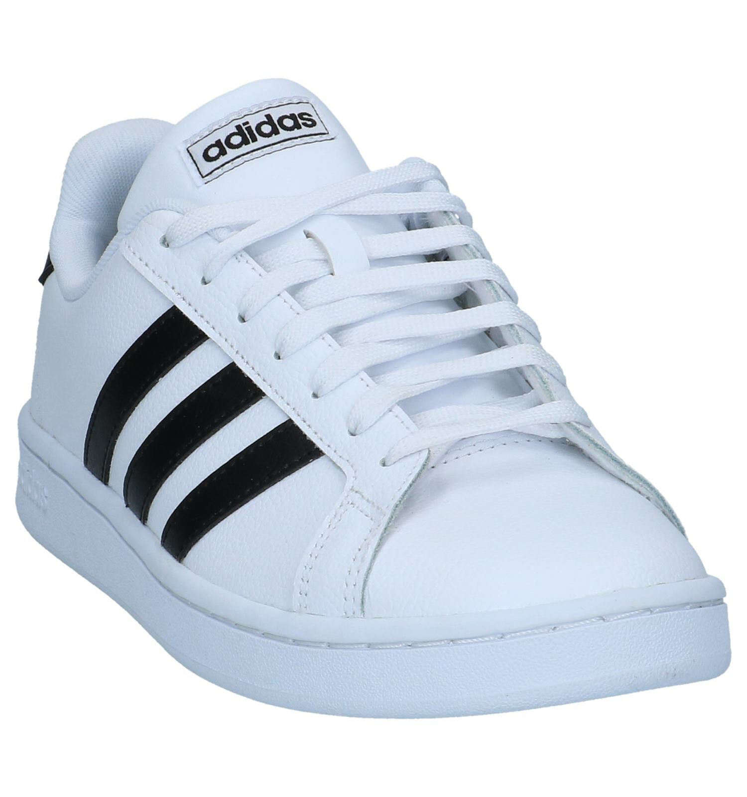 adidas zwarte sneakers