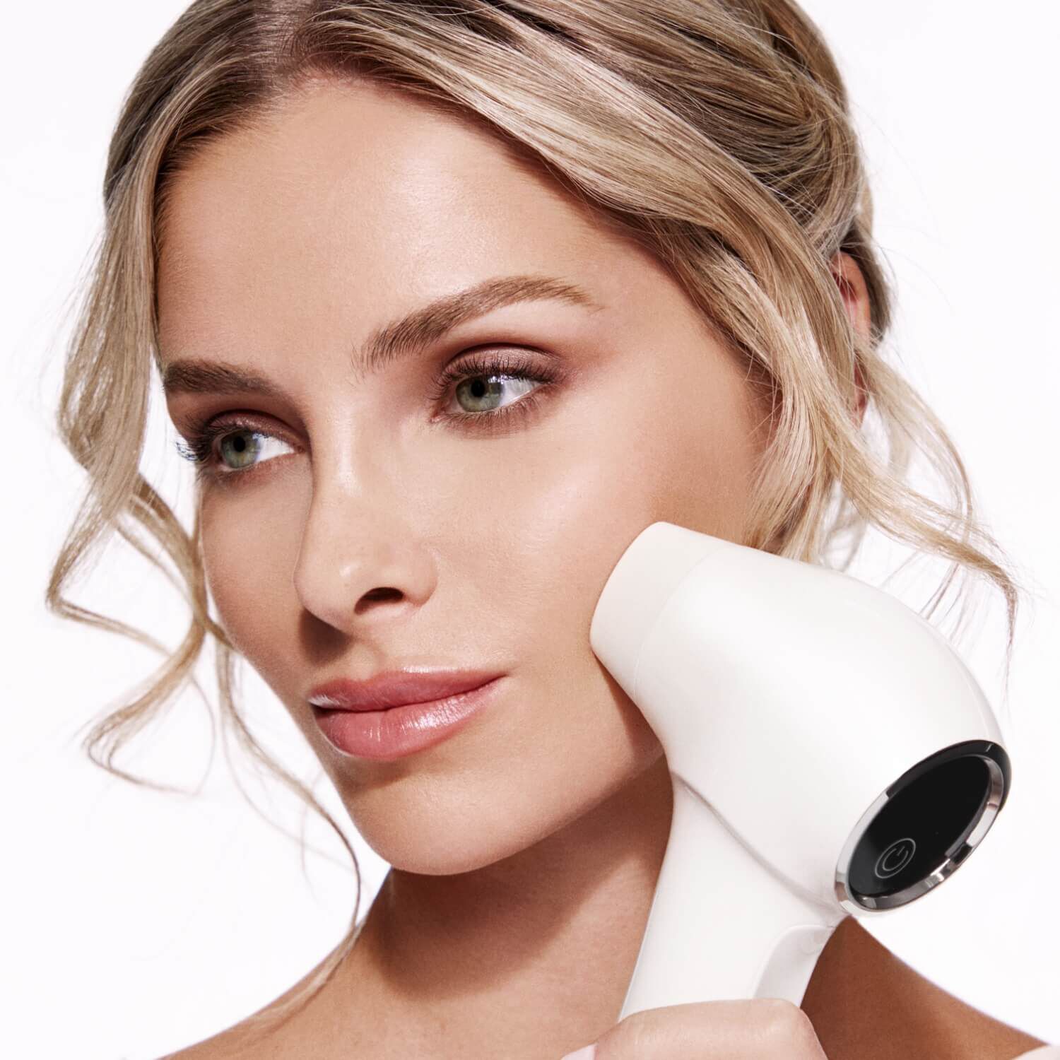 Conture kinetic skin clearance toning system