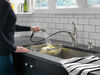Single Handle Pull-Out Kitchen Faucet
