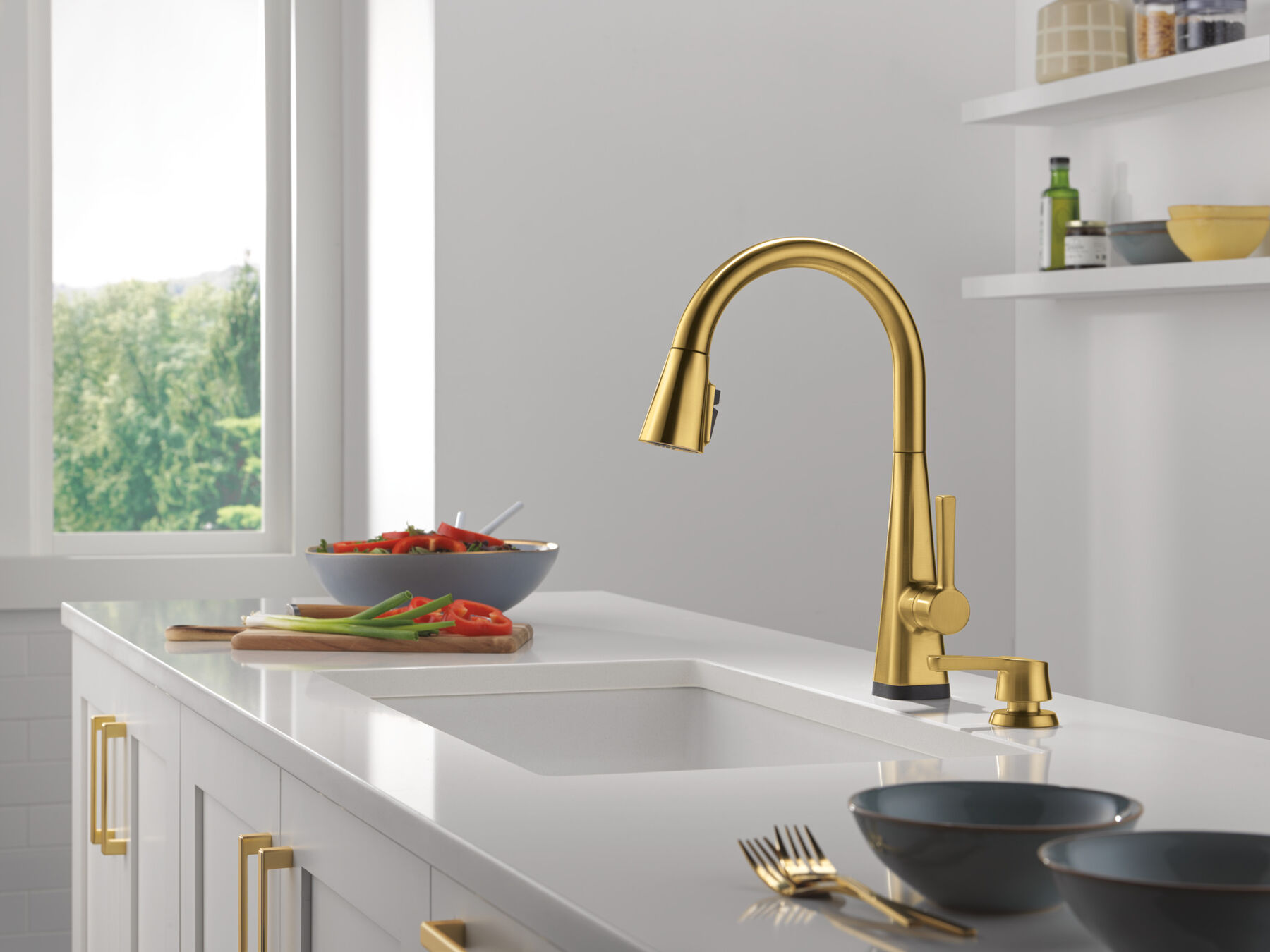 Soap Dispenser, image 1