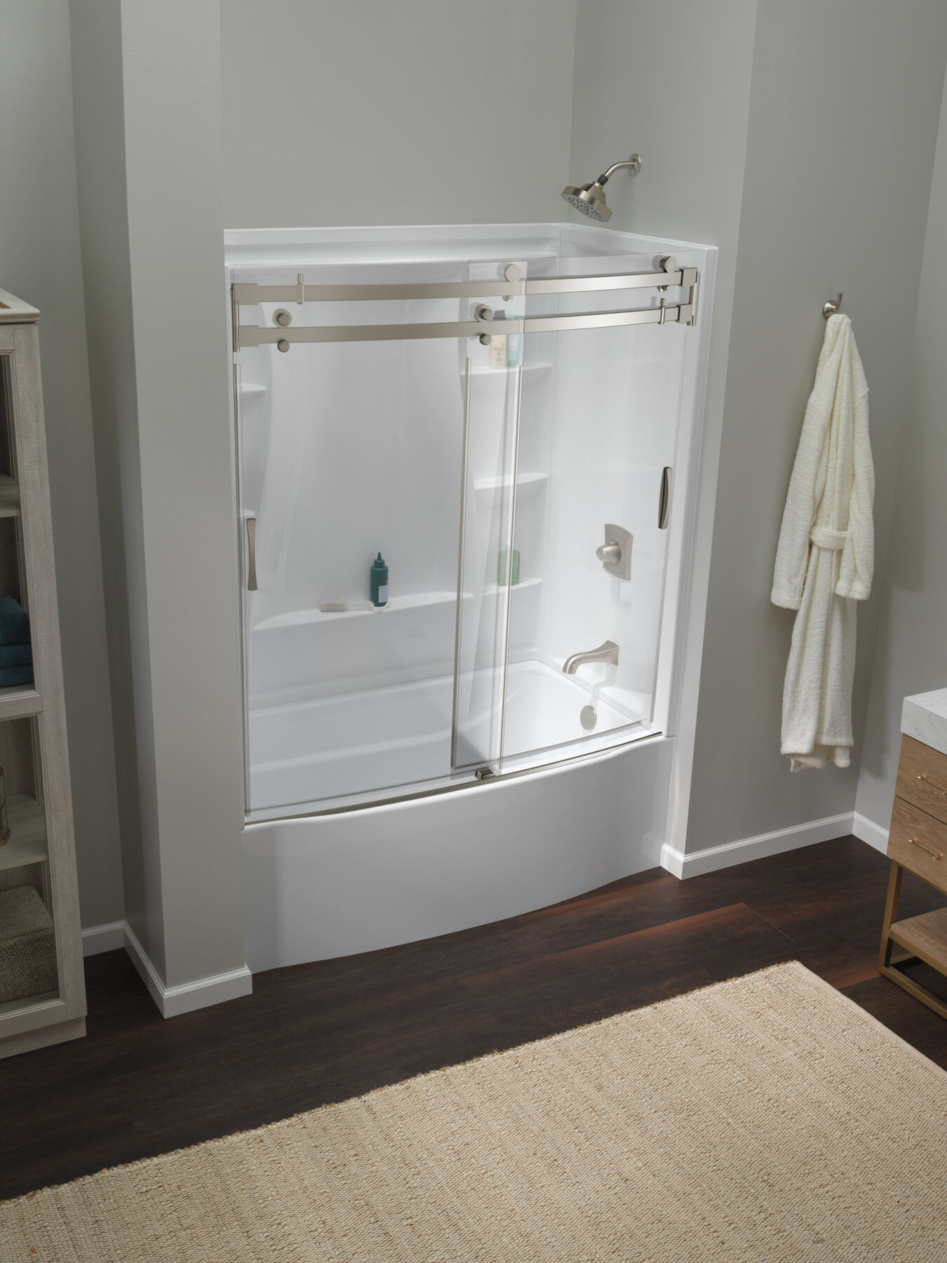60"x32" Classic 500 Curved Bathtub Door, image 9