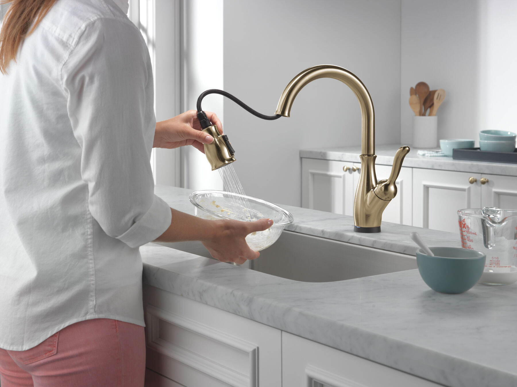 VoiceIQ® Single Handle Pull-Down Faucet with Touch2O Technology and Soap Dispenser, image 4