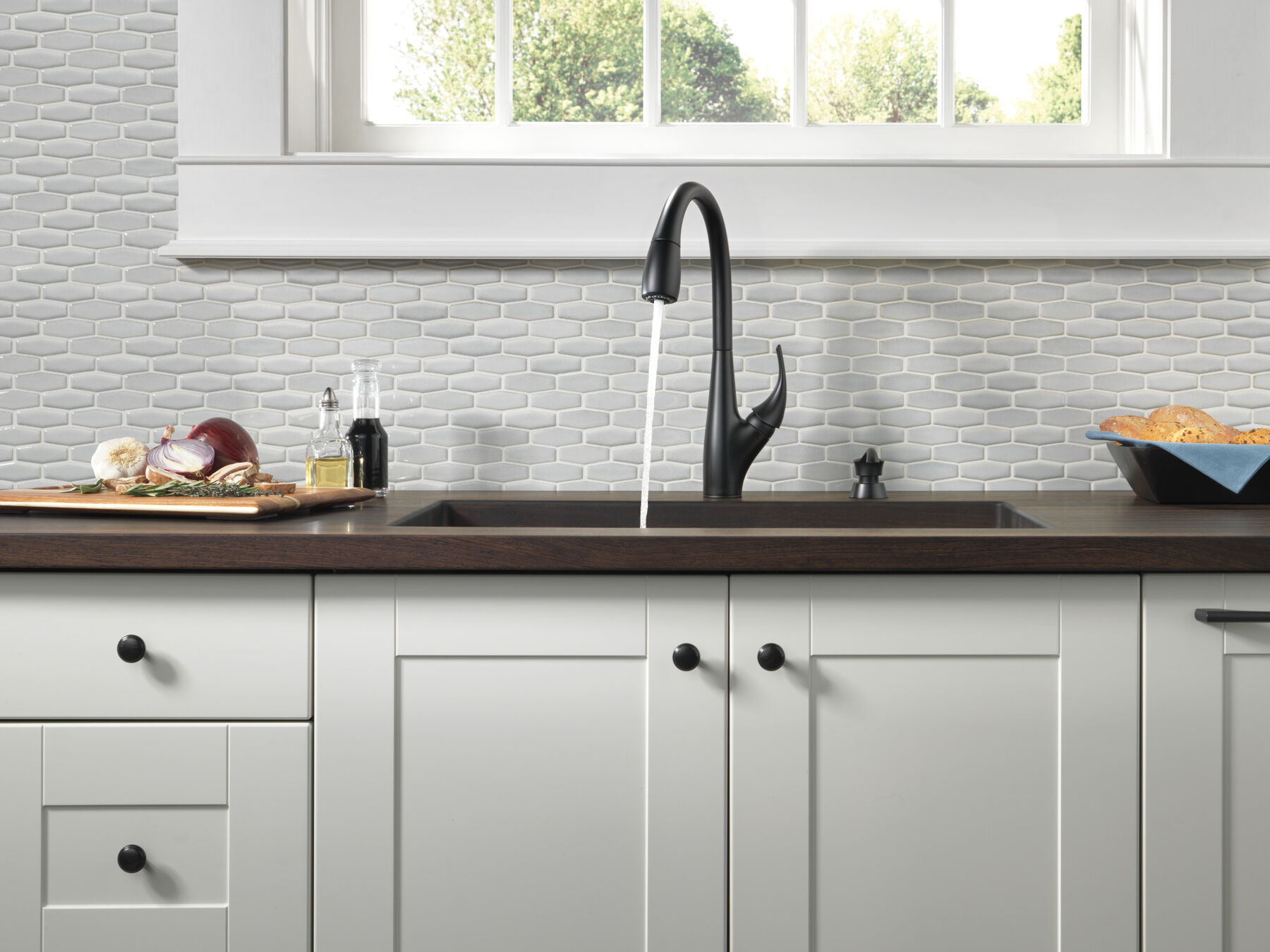 Single Handle Pull-Down Kitchen Faucet with Soap Dispenser and ShieldSpray® Technology (Recertified), image 6