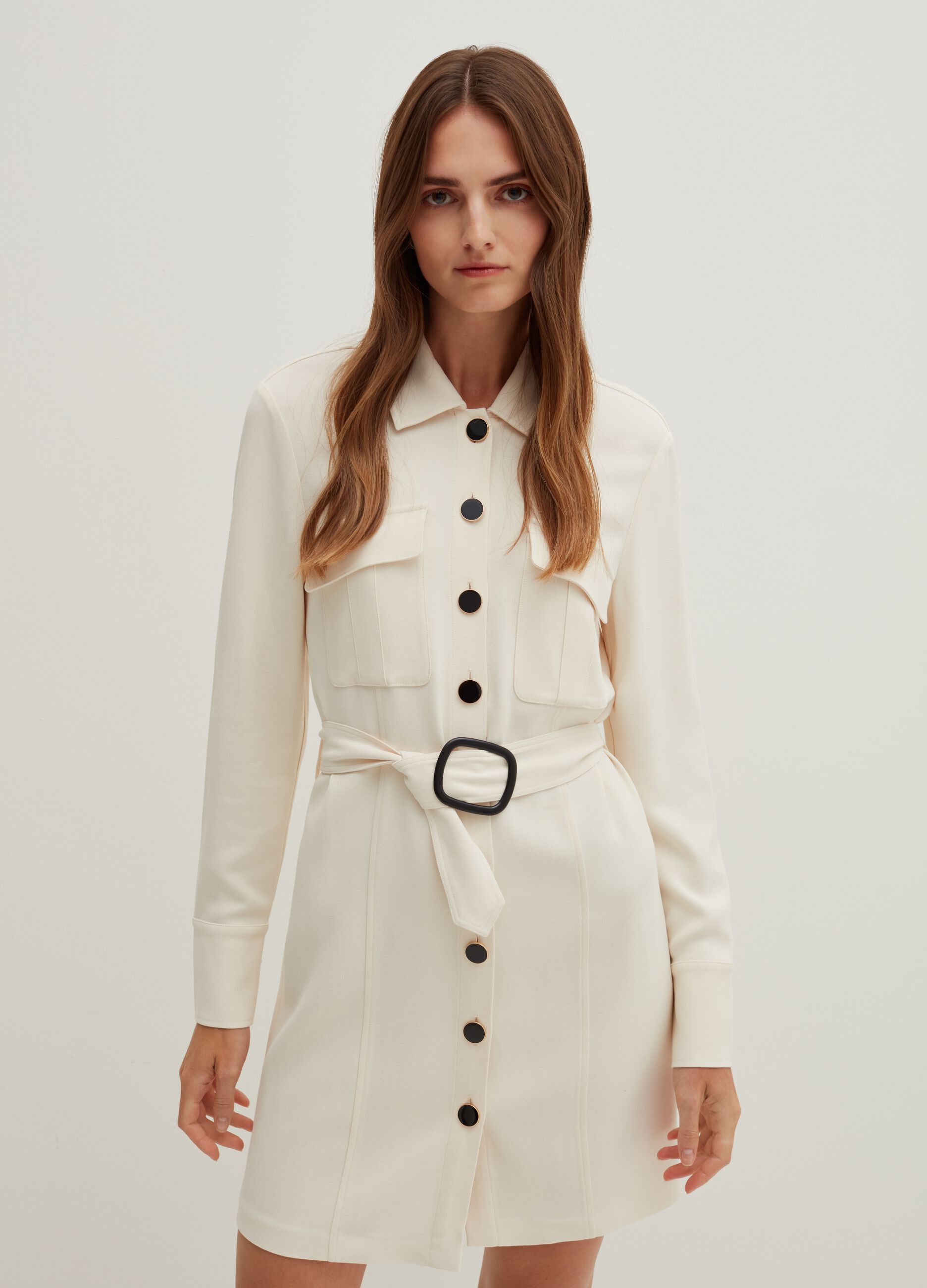 Slim-fit shirt dress with belt Weiß