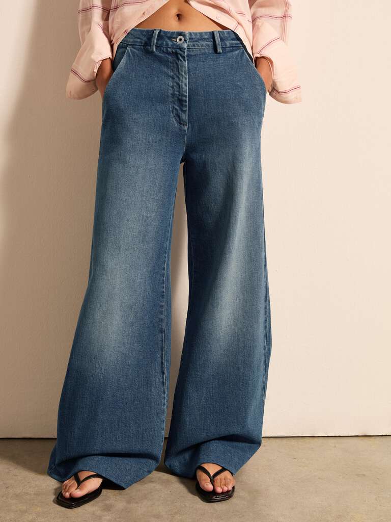 Jeans palazzo a gamba larga Lavaggio medio