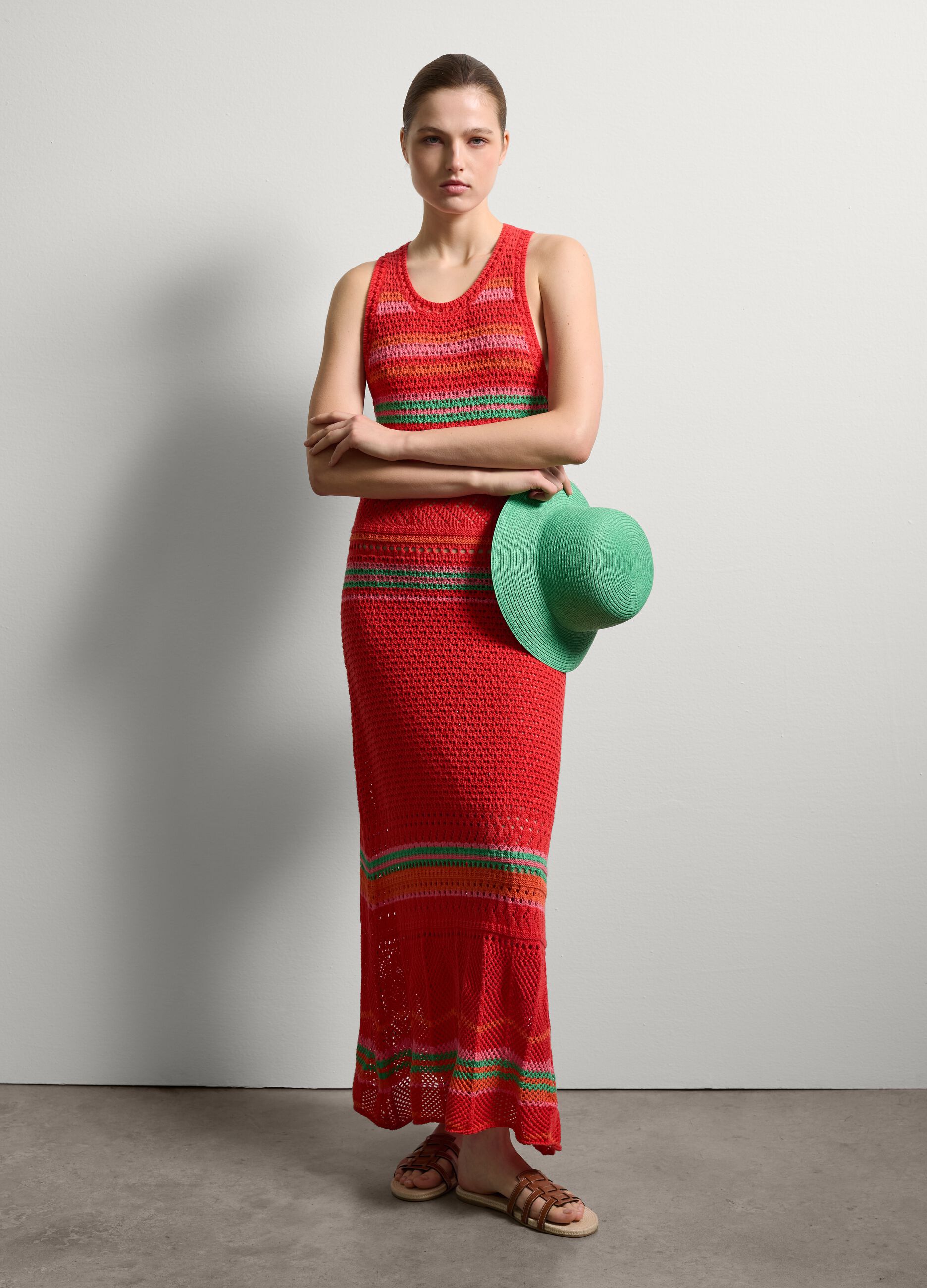 Abito lungo crochet con dettagli a contrasto Verde/rosso