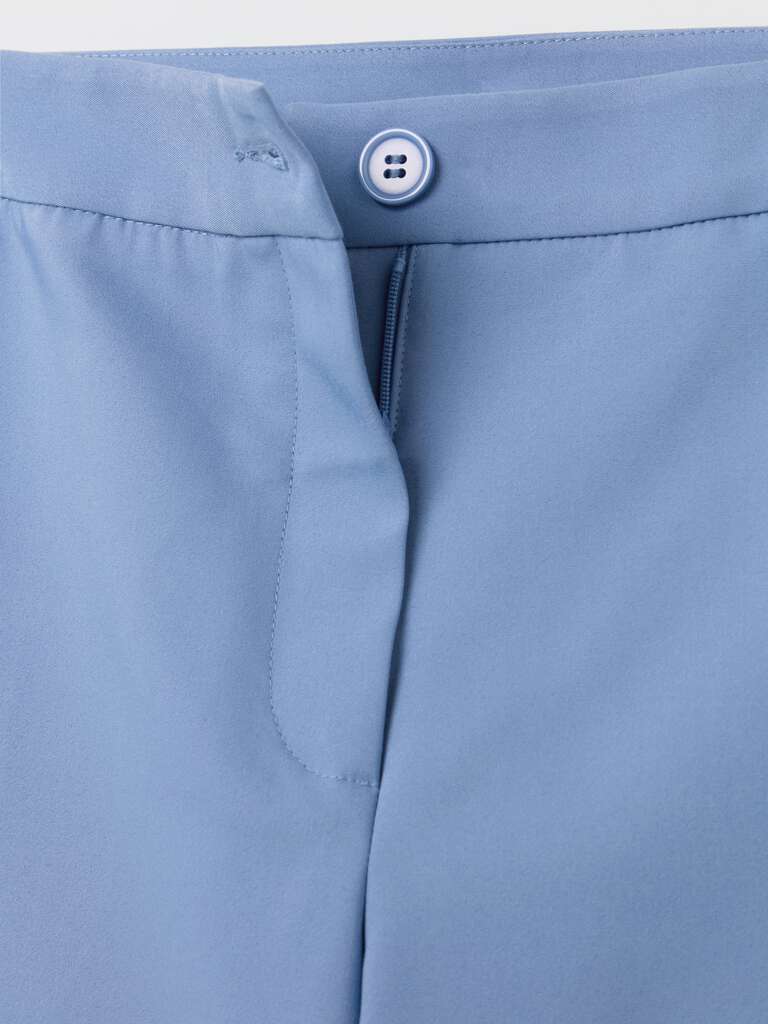 Pantalone flare fit cropped Blu chiaro