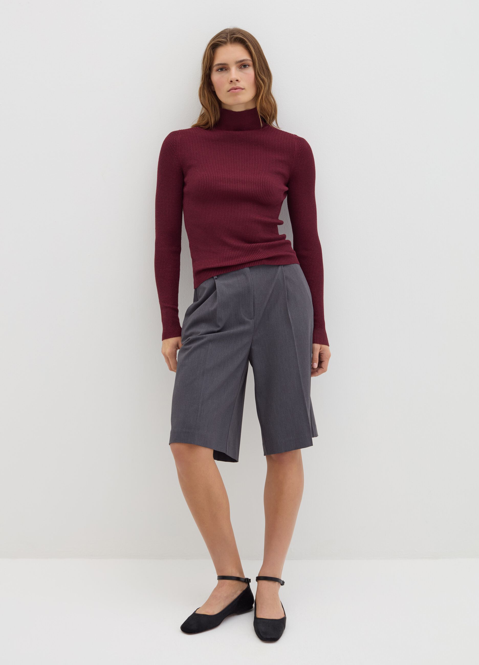 Stefanel T-shirt in lurex a costine con collo alto