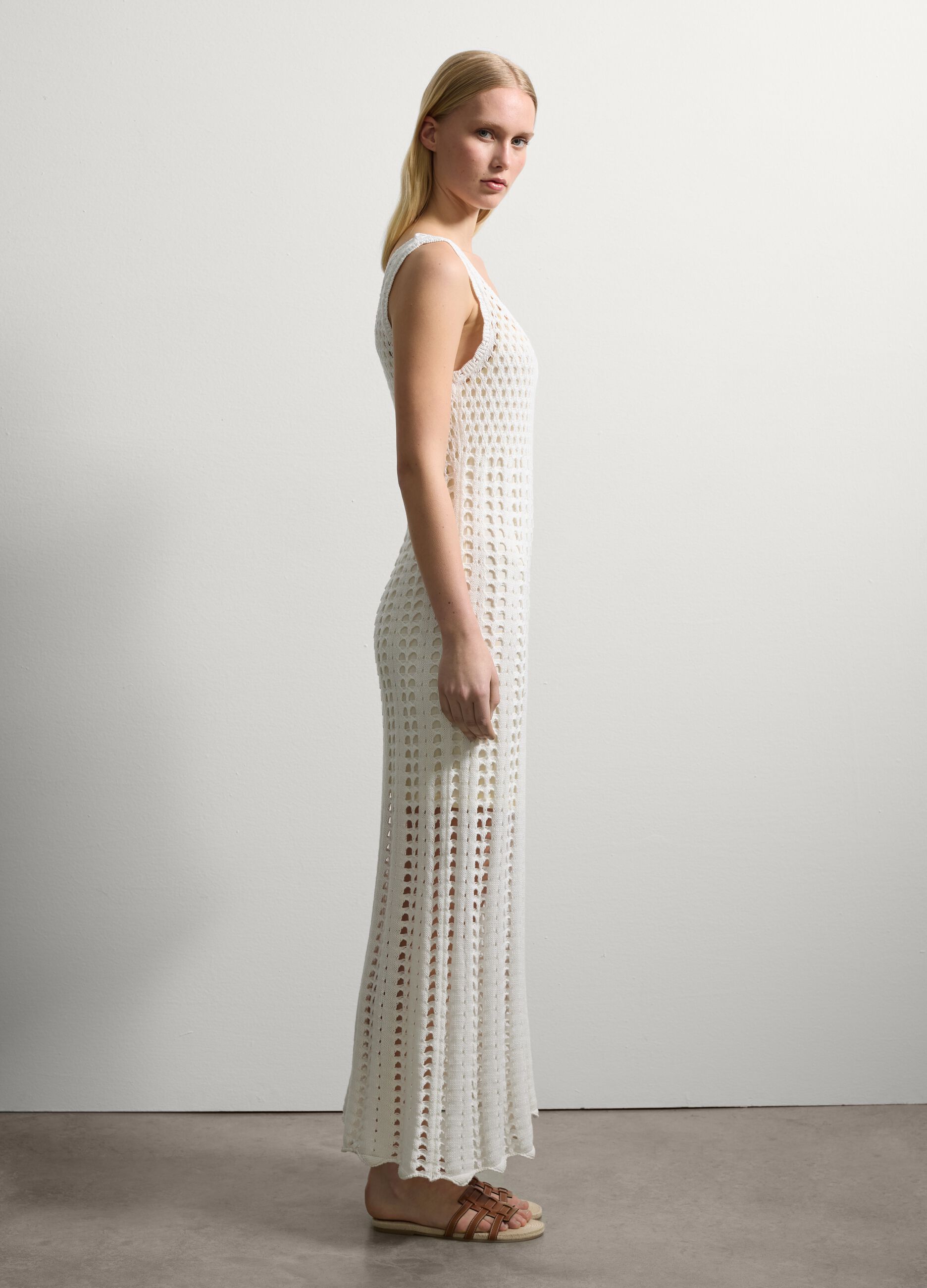 Abito lungo smanicato crochet Cremeweiß