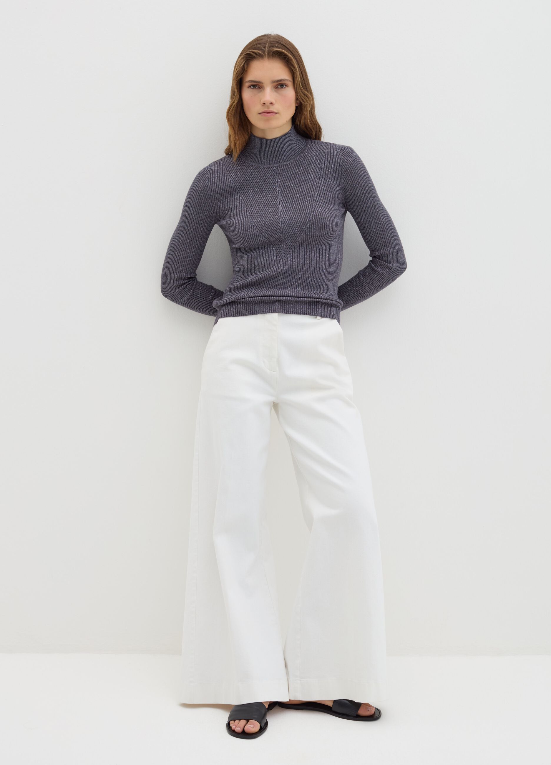Stefanel T-shirt in lurex a costine con collo alto