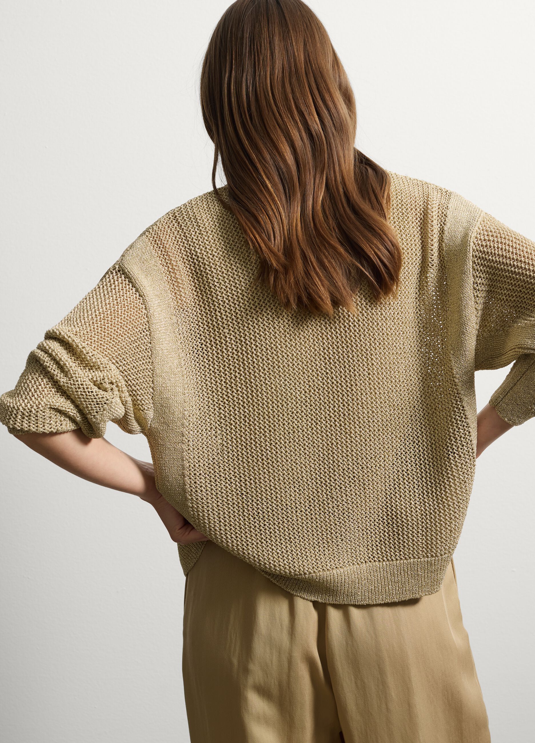 Beiger Strickcardigan mit Knöpfen und Lurex Hellbeige
