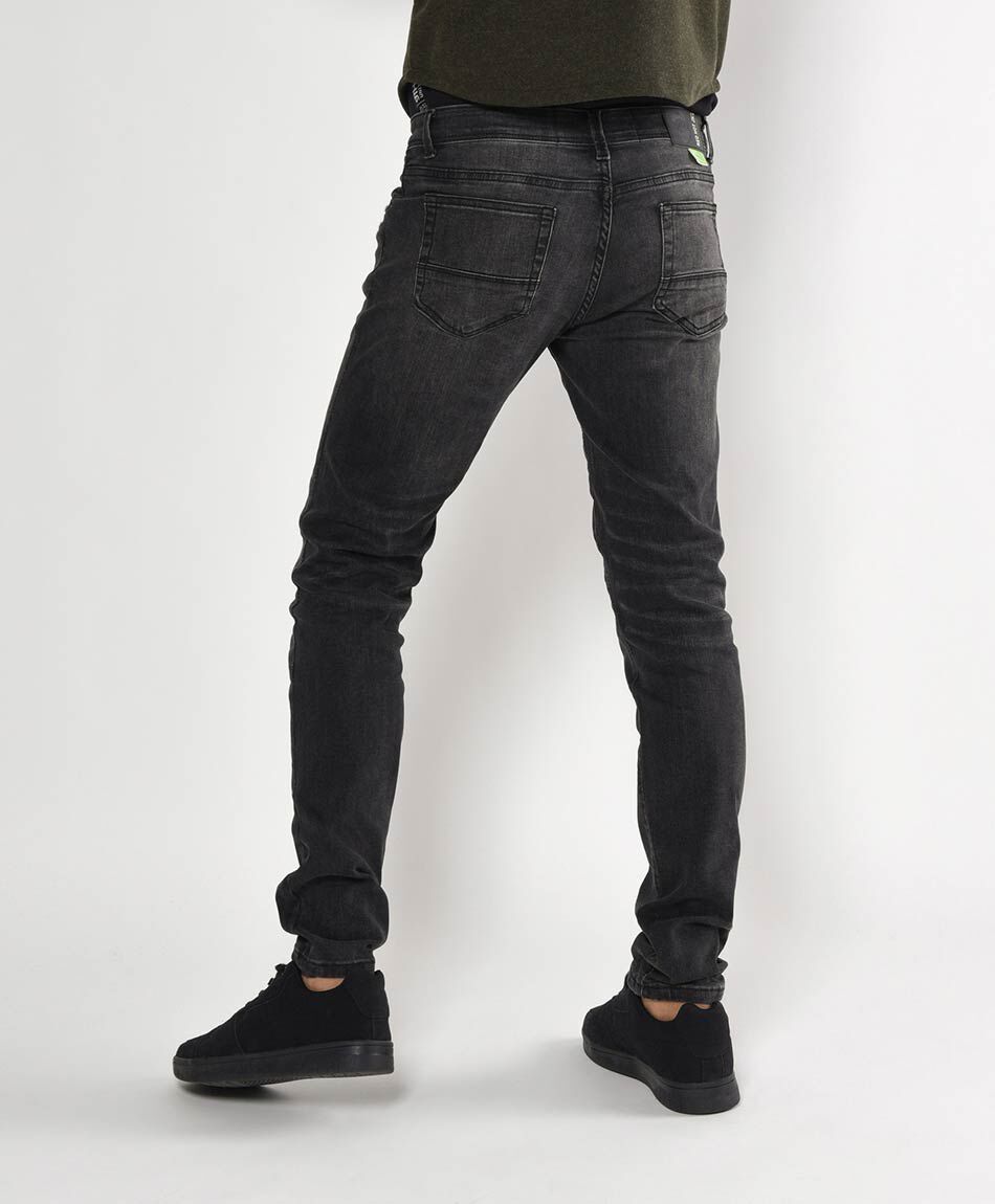 Jean negro cheap desgastado