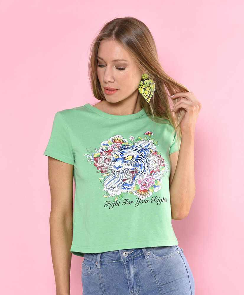 Polera manga corta cuello redondo Polera manga corta cuello redondo