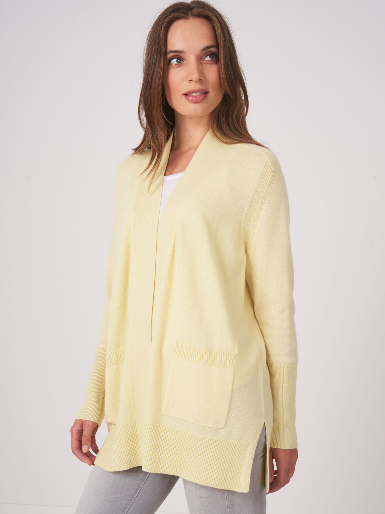 Cardigan met open voorzijde en zakken van biologische cashmere-zijde mix