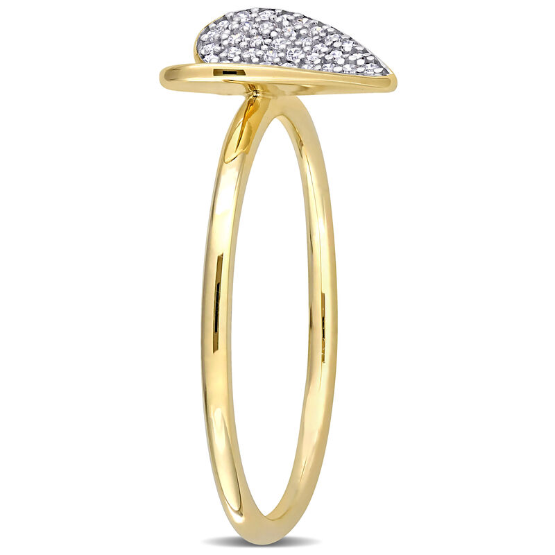 Diamond Cluster Heart Necklace in 10k Yellow Gold image number null