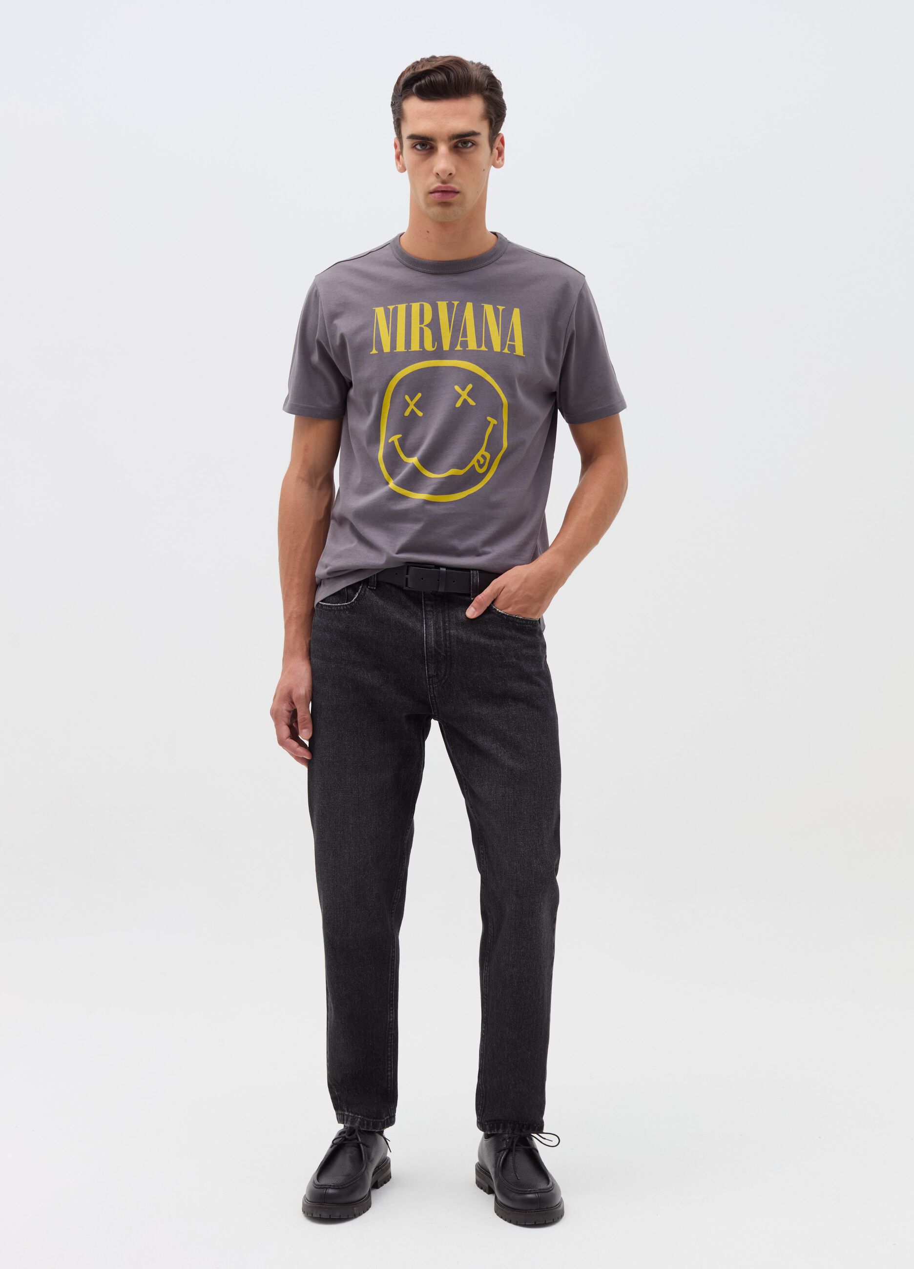 Nirvana abbigliamento sportivo shop