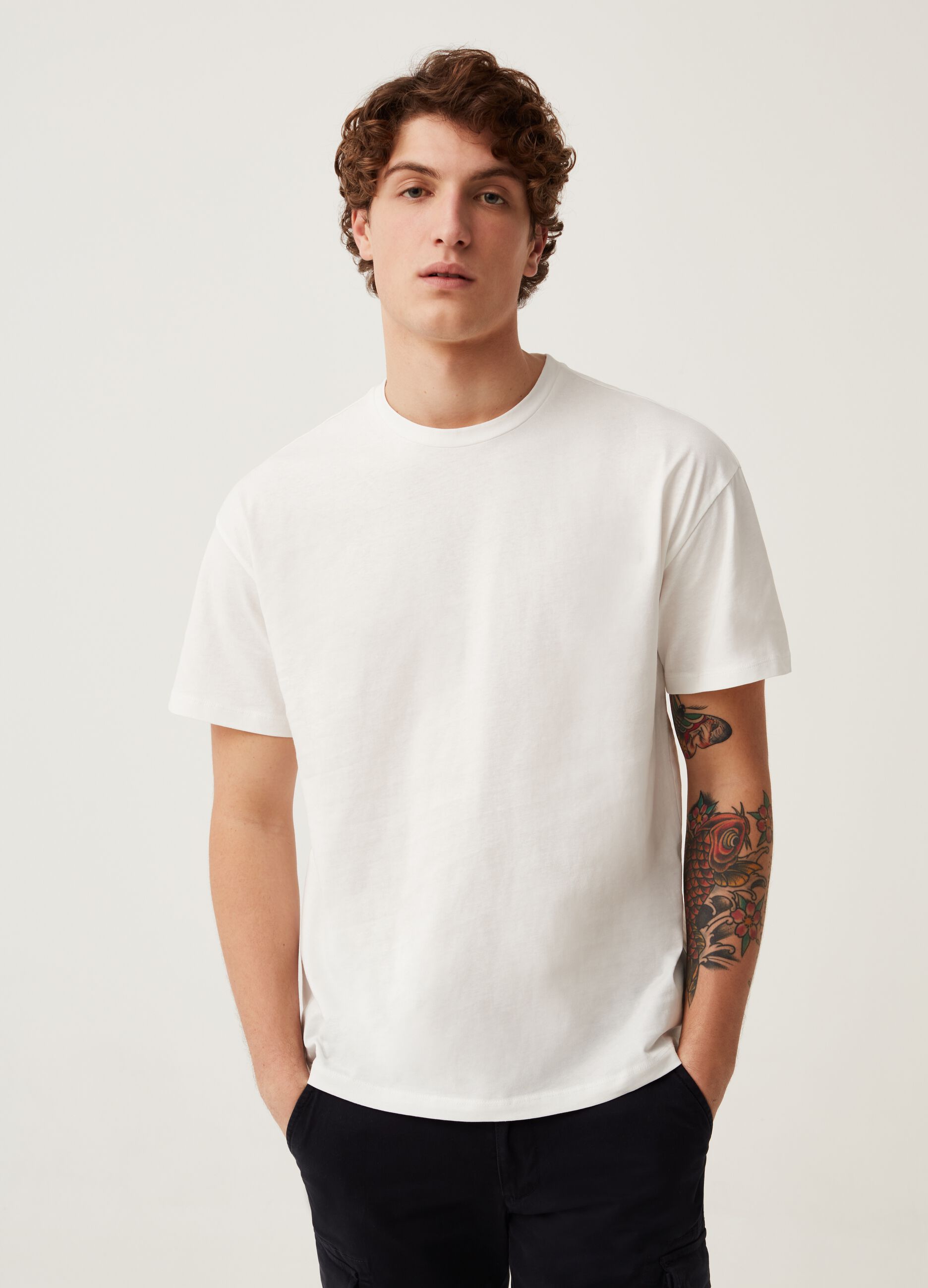 T shirt boxy fit in cotone Bianco da Uomo OVS