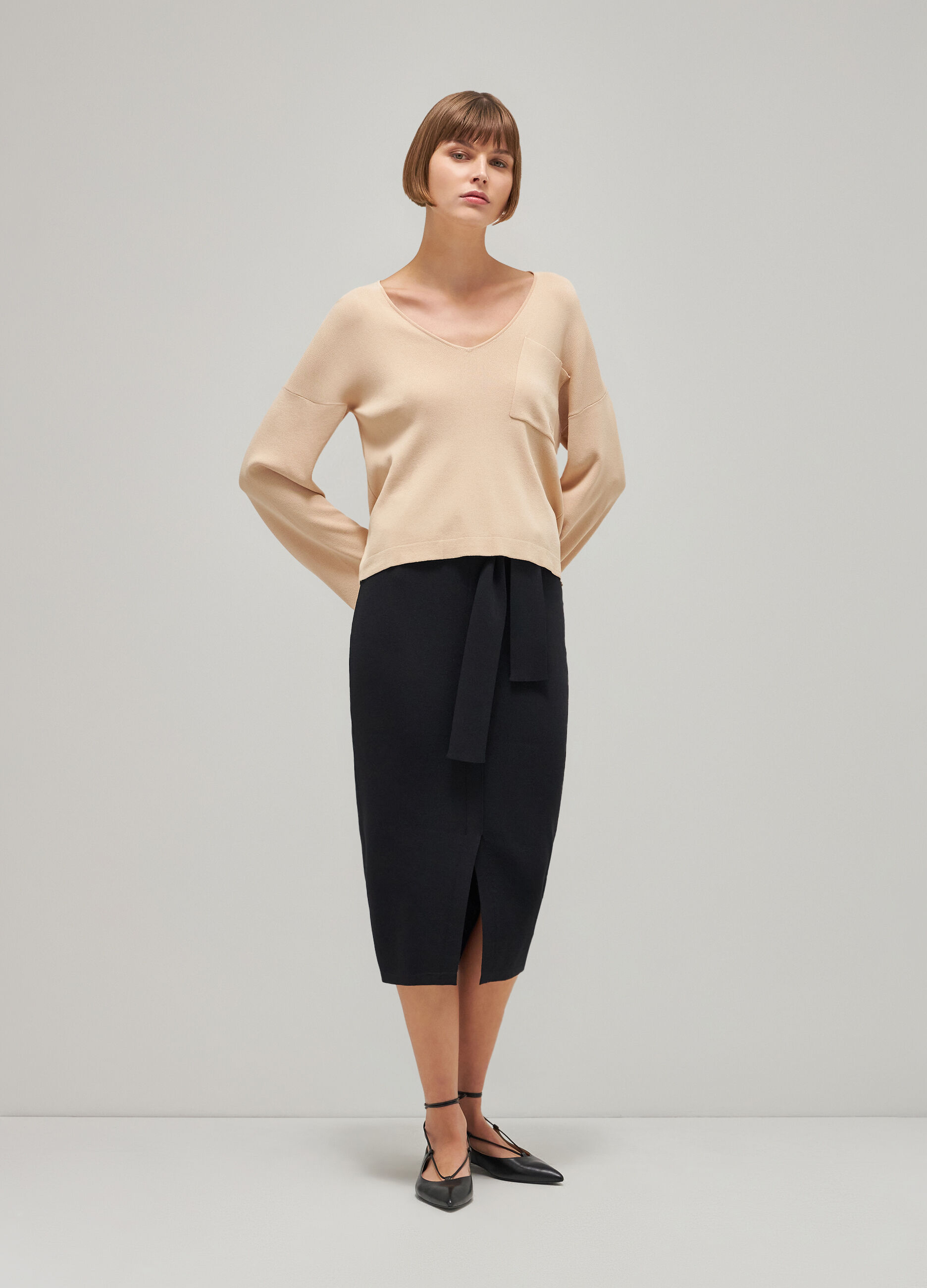 LES COPAINSMaglia tricot con scollo a V in misto viscosa