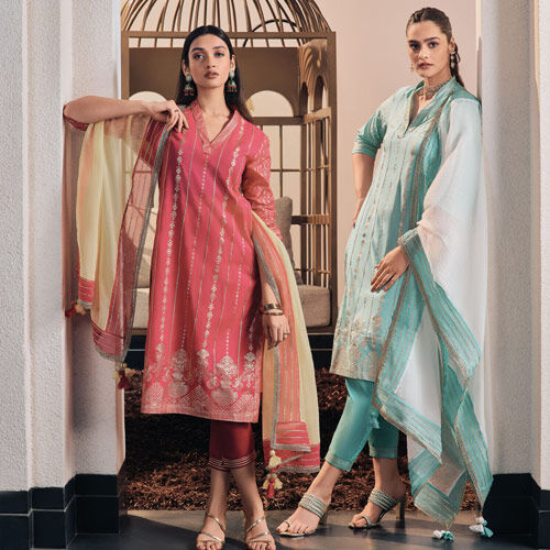 Amazing Ethnic Wear for Women - You can Gift!