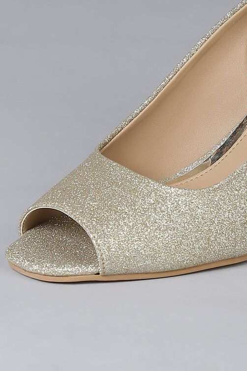 Gold Synthetic Formal Sandals image number 1