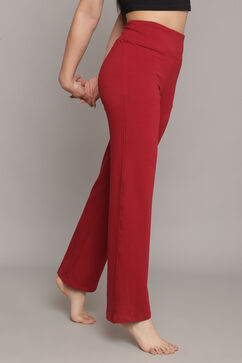 Maroon Knitted Cotton Blend Yoga Pants image number 2