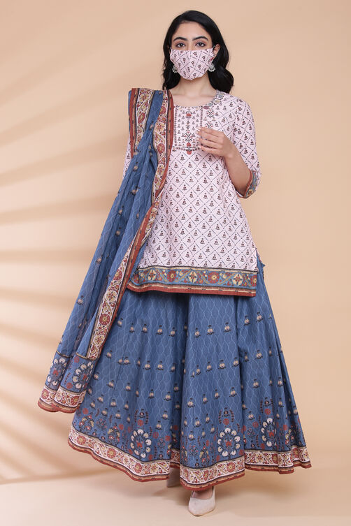 Peach And Blue Cotton Straight Kurta Skirt Suit Set image number 5